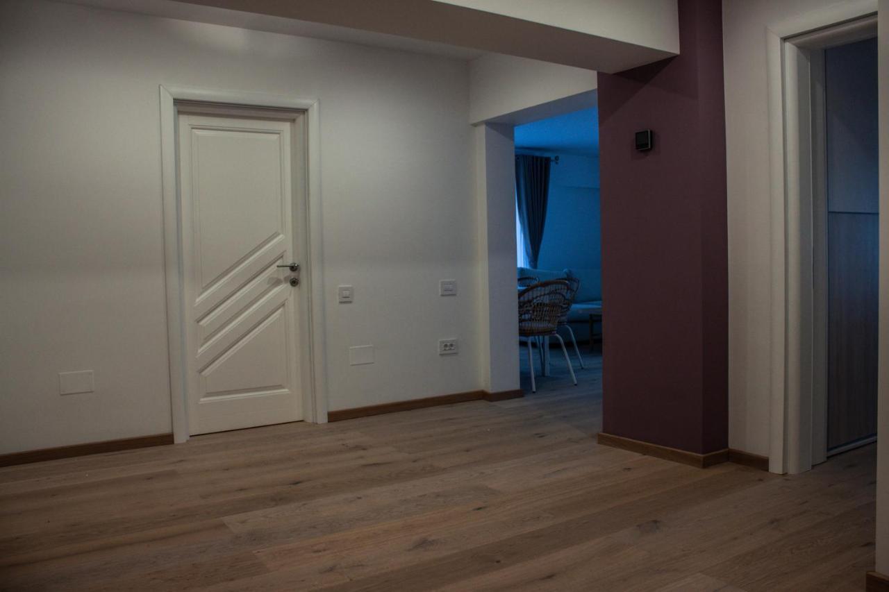 Eurocomfort Apartments Piatra Neamţ Zewnętrze zdjęcie