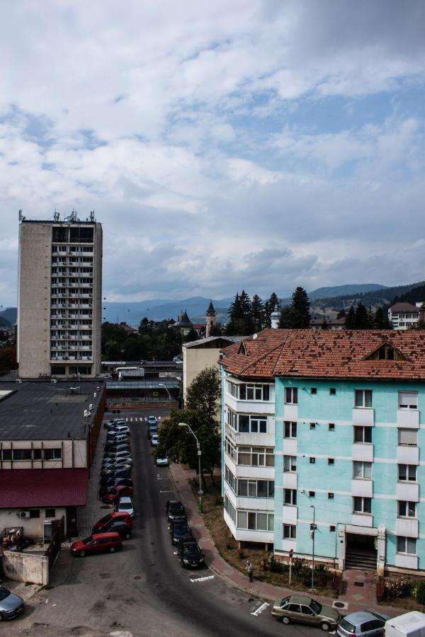 Eurocomfort Apartments Piatra Neamţ Zewnętrze zdjęcie