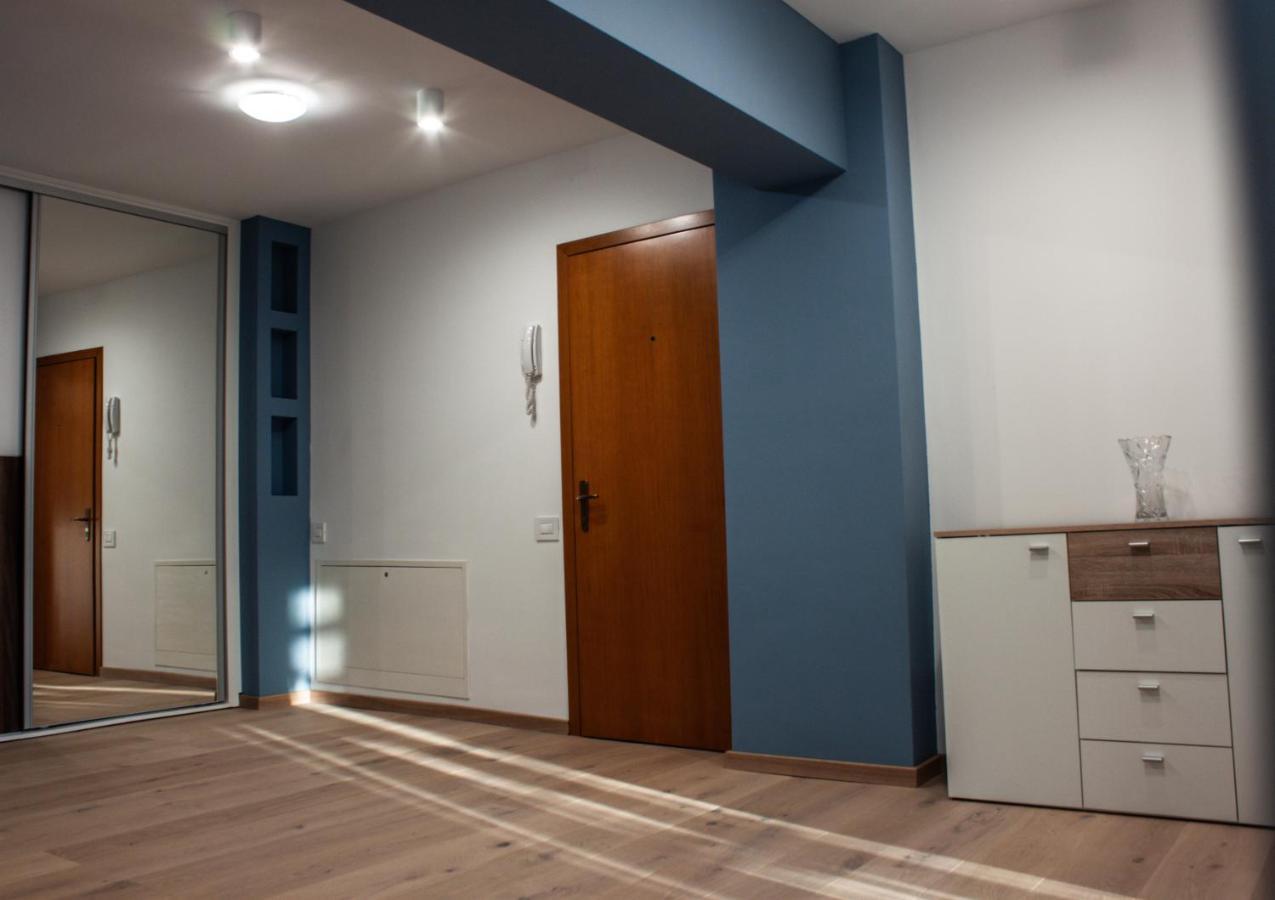 Eurocomfort Apartments Piatra Neamţ Zewnętrze zdjęcie